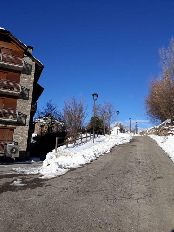 Apartament De La Lali Roní Exteriör bild
