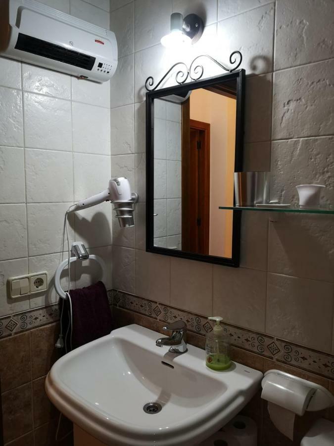 Apartament De La Lali Roní Exteriör bild