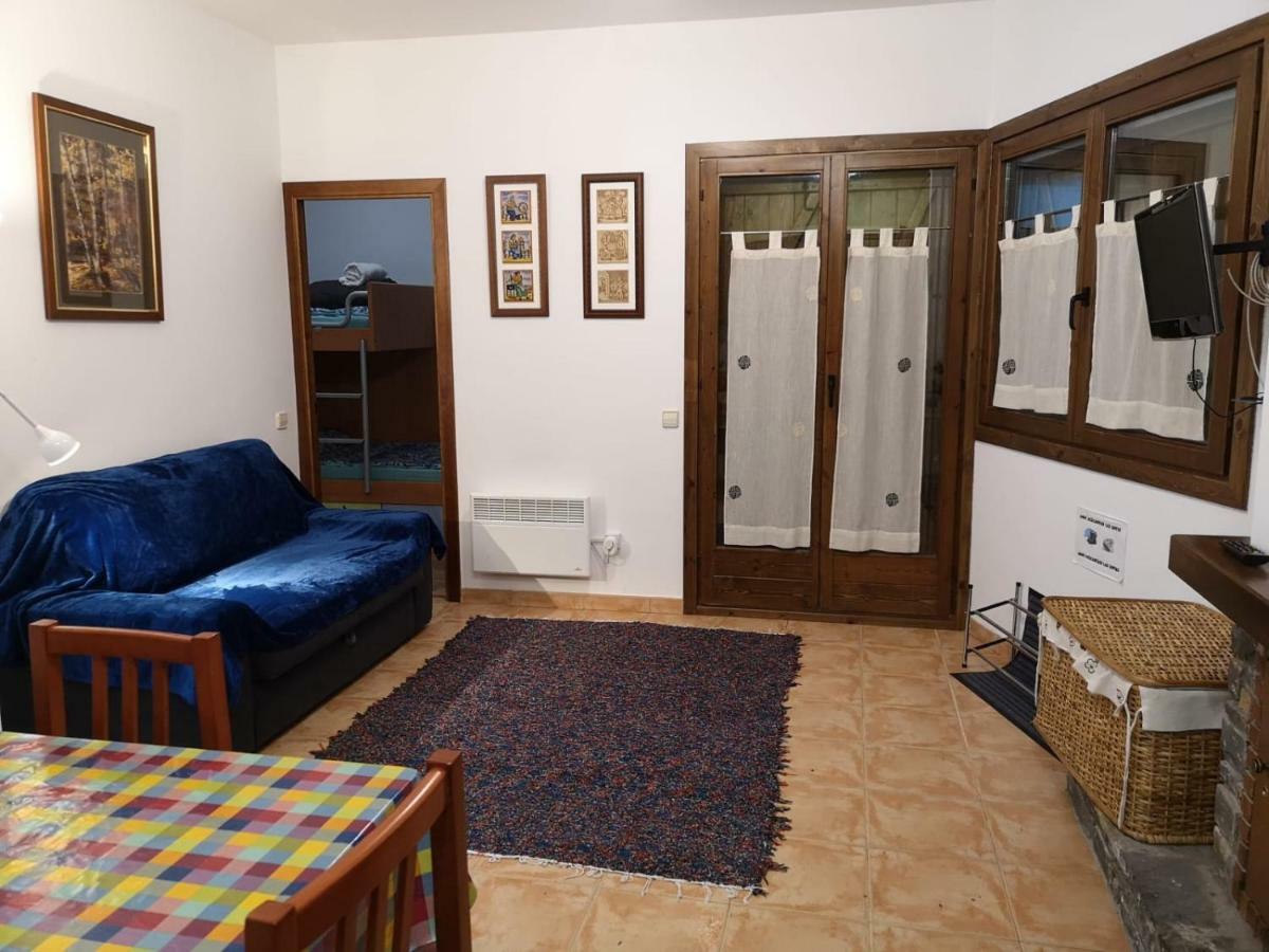 Apartament De La Lali Roní Exteriör bild